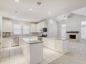 401 Pecan Bayou CT, Leander TX 78641