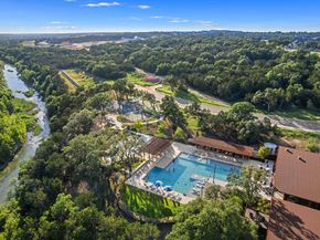 124 Flint Mountain RD, Georgetown TX 78628