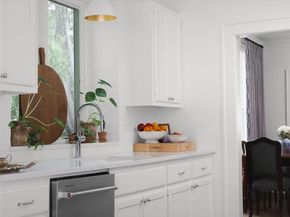 1509 Palma PLZ, Austin TX 78703