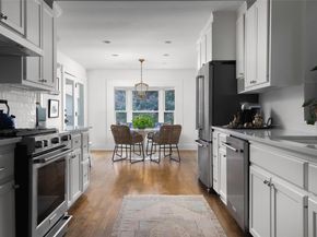 1509 Palma PLZ, Austin TX 78703