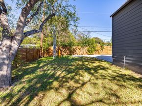 6620 Isabelle DR B, Austin TX 78752
