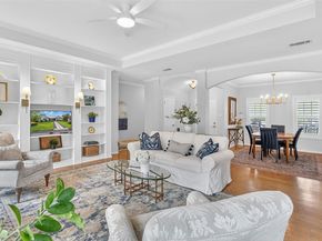 317 Hurst Creek RD, Lakeway TX 78734