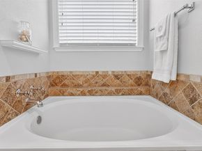 317 Hurst Creek RD, Lakeway TX 78734