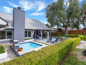 317 Hurst Creek RD, Lakeway TX 78734