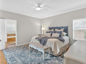 317 Hurst Creek RD, Lakeway TX 78734