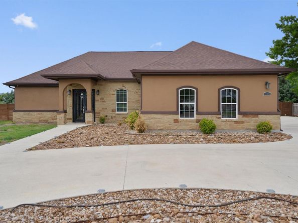 50204 Ironhorse TRL, Georgetown TX 78626