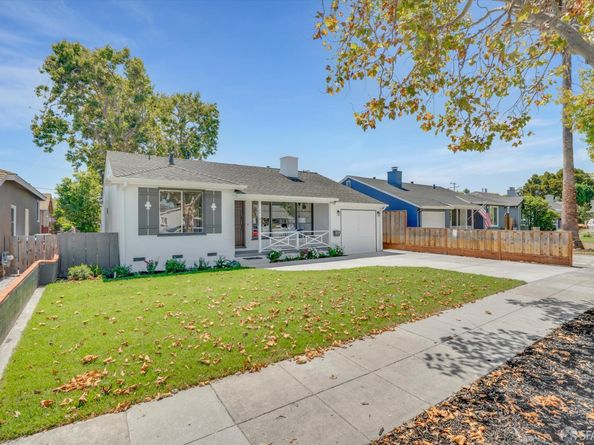 3616 Hoover Street, Redwood City CA 94063