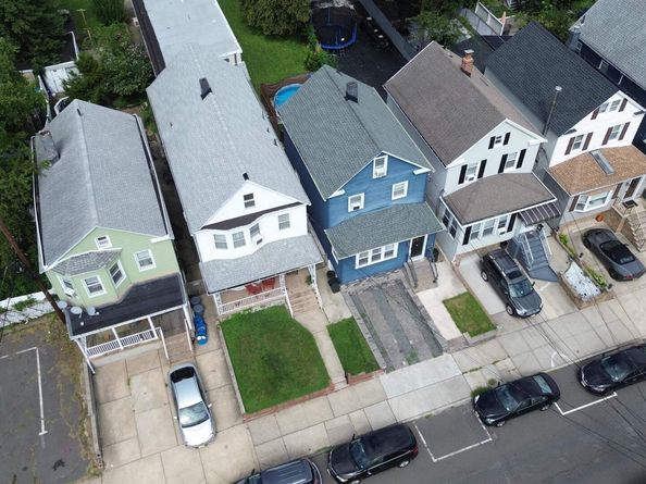 93 West 27th St, Bayonne NJ 07002