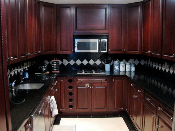 46 Walnut St, Jersey City NJ 07305