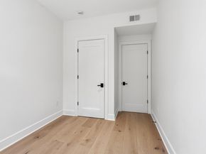 225 Montgomery St 3, Jersey City NJ 07302