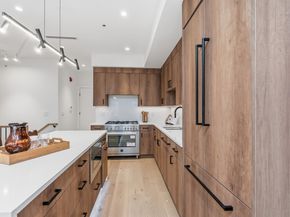 225 Montgomery St 3, Jersey City NJ 07302