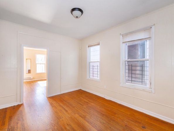 256 Clinton Ave, Jersey City NJ 07304