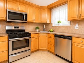 68 Brinkerhoff St, Jersey City NJ 07304