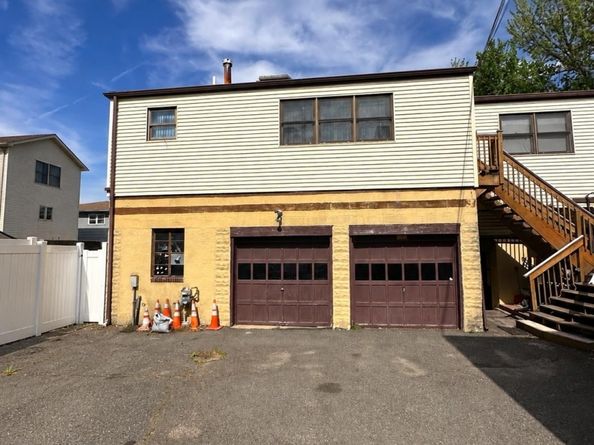 4311 Newkirk Ave, North Bergen NJ 07047-2709