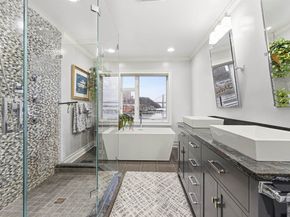 119 Hudson Cove, Edgewater NJ 07020