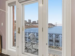119 Hudson Cove, Edgewater NJ 07020
