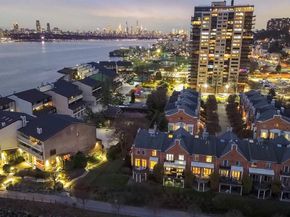 119 Hudson Cove, Edgewater NJ 07020