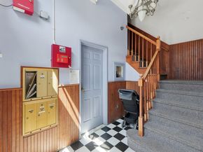 278 Monmouth St 2L, Jersey City NJ 07302