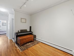 278 Monmouth St 2L, Jersey City NJ 07302