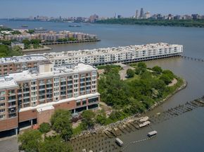 6315 City Pl 6315, Edgewater NJ 07020