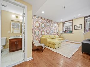 158 Wayne St 109A, Jersey City NJ 07302