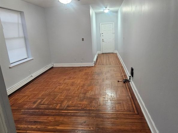 12 Audubon Ave 107, Jersey City NJ 07305