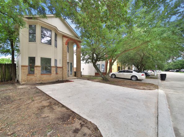 3012 La Estancia Lane, Houston TX 77093