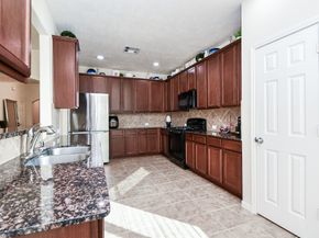 1915 Stieler Drive, Houston TX 77049