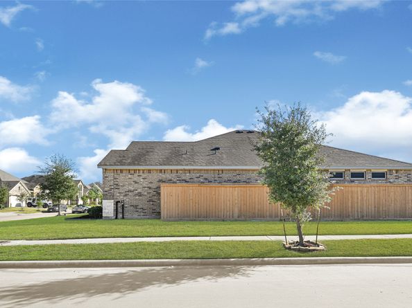 12102 Talmadge Reach Drive, Humble TX 77346