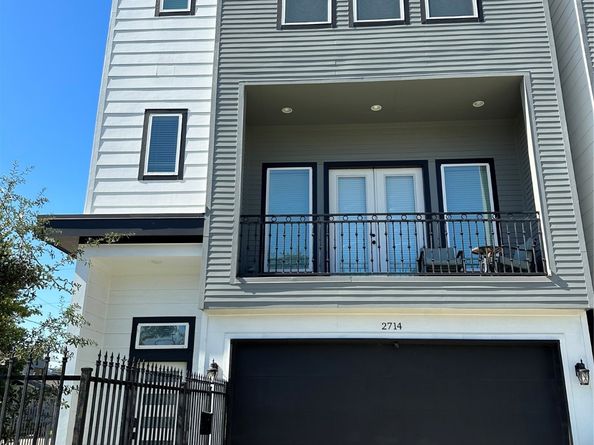 2714 Nagle Street, Houston TX 77004
