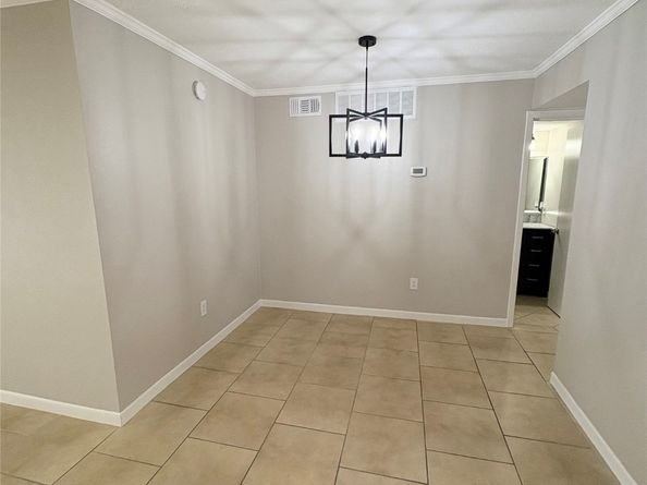 2800 Jeanetta Street 408, Houston TX 77063