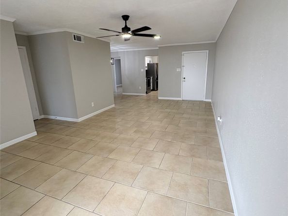 2800 Jeanetta Street 408, Houston TX 77063