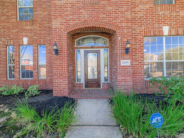12815 Mossy Ledge Drive, Tomball TX 77377