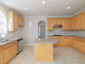 12815 Mossy Ledge Drive, Tomball TX 77377