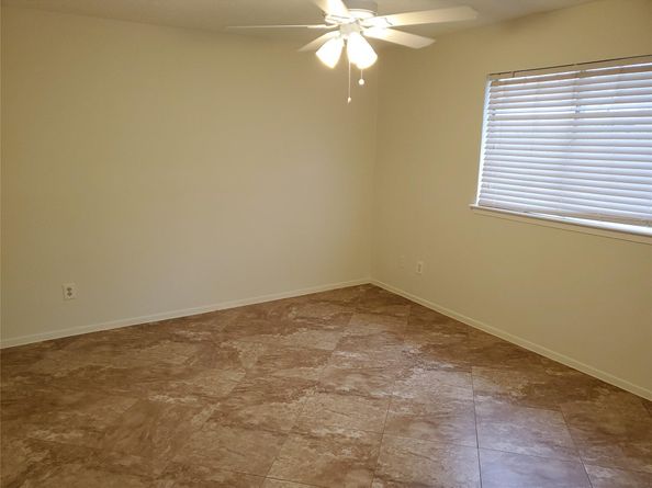 10035 Towne Mist Drive, Sugar Land TX 77498