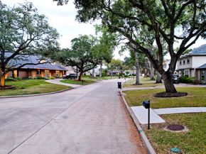 3010 Broadmoor Drive, Sugar Land TX 77478