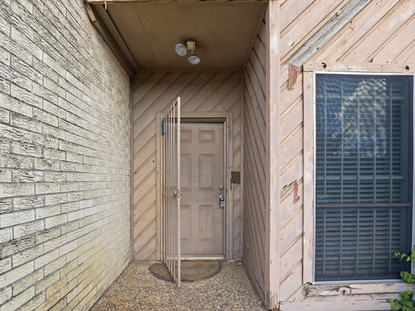 11280 Braes Forest Drive 105, Houston TX 77071