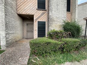 11280 Braes Forest Drive 105, Houston TX 77071