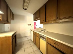 11280 Braes Forest Drive 105, Houston TX 77071