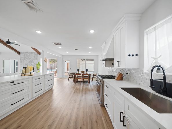 10031 Inwood Drive, Houston TX 77042