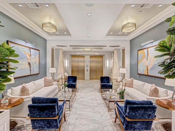 2325 Welch Street 705, Houston TX 77019