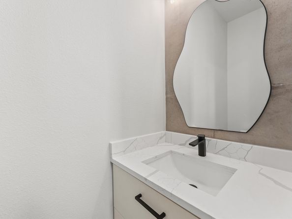 1946 Purswell Road, Houston TX 77055