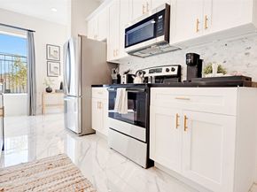 5908 Saint Augustine Street Street F, Houston TX 77021