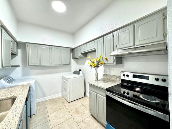 11127 Village Bend Lane 1127, Houston TX 77072