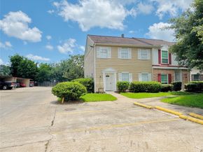 11127 Village Bend Lane 1127, Houston TX 77072