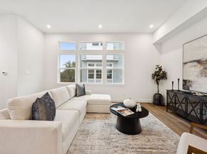 2121C Hoskins Drive, Houston TX 77080