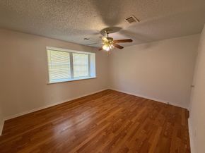 10372 Hammerly Boulevard 25, Houston TX 77043