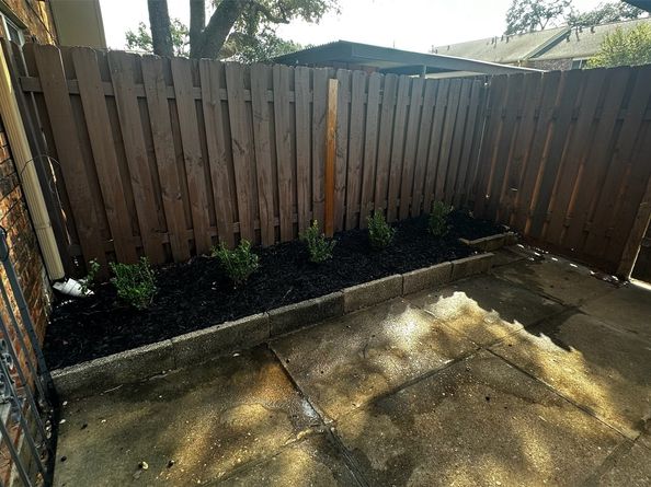 10372 Hammerly Boulevard 25, Houston TX 77043