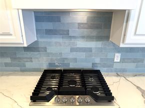 2 N Chantsong Circle, The Woodlands TX 77382