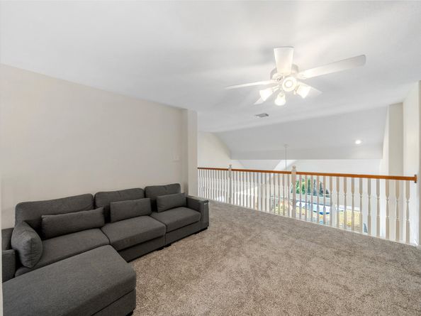 2 N Chantsong Circle, The Woodlands TX 77382